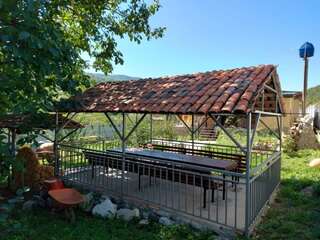 Гостевой дом Family hotel in Imerkhevi Imerkhevi-6